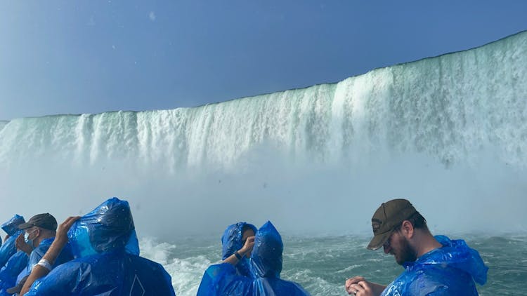 Niagara Falls tour with tickets to the Cave of the Winds and a veteran guide