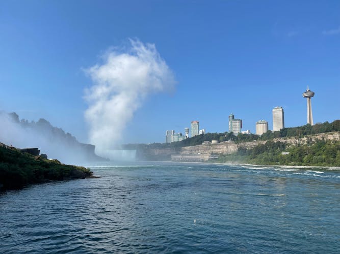 Niagara Falls tour with tickets to the Cave of the Winds and a veteran guide