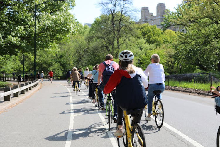 Central Park Guided Bike Tour with Map