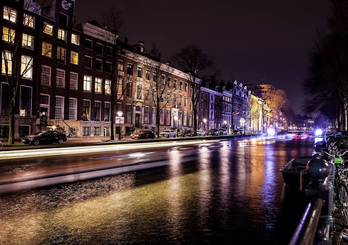 19 myths of Amsterdam, walking audio tour on mobile app