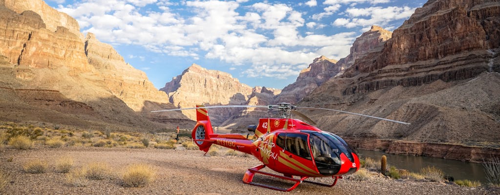 Grootse viering helikoptervlucht door Grand Canyon met picknick