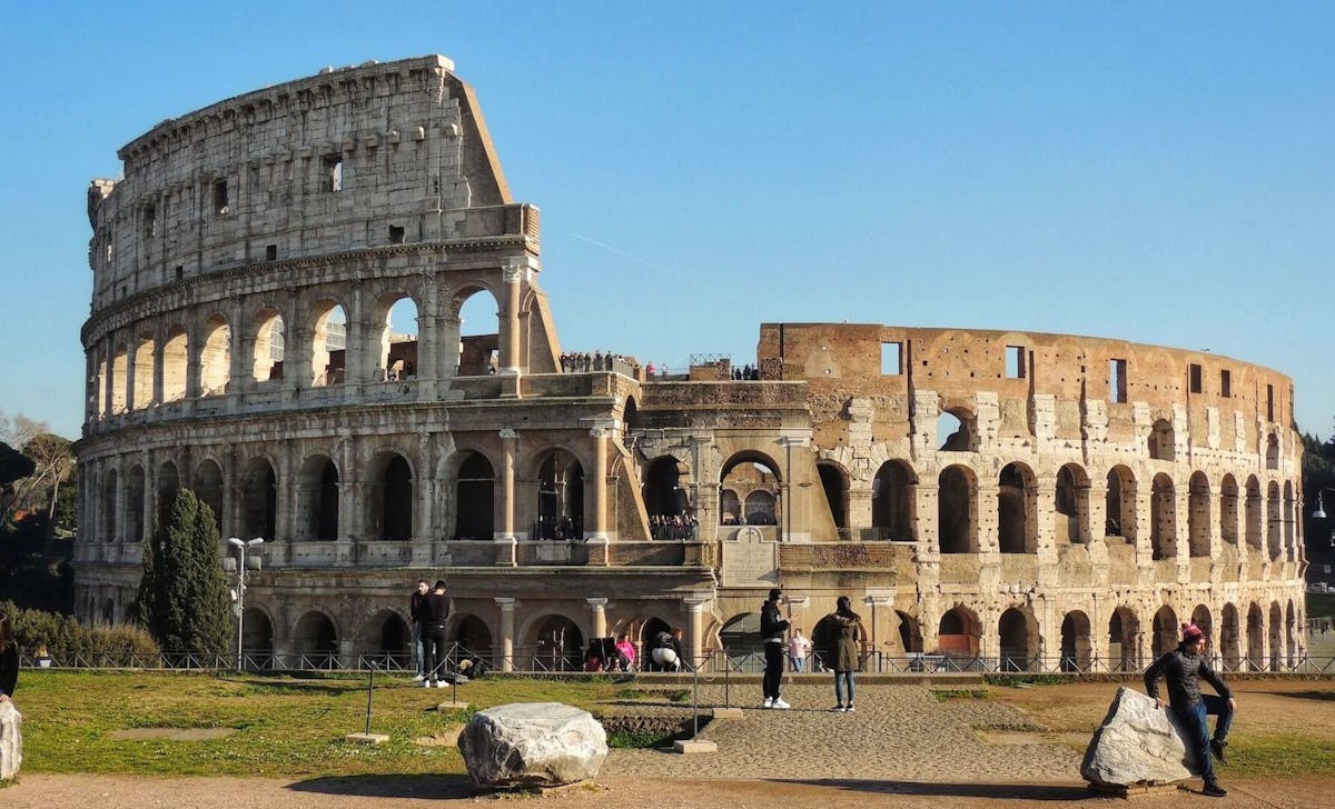 Tour semi-privato del Colosseo con Foro Romano e Palatino