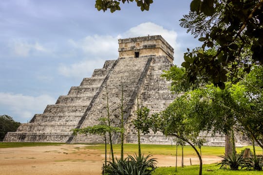 Chichen Itza and Maya Village guided tour