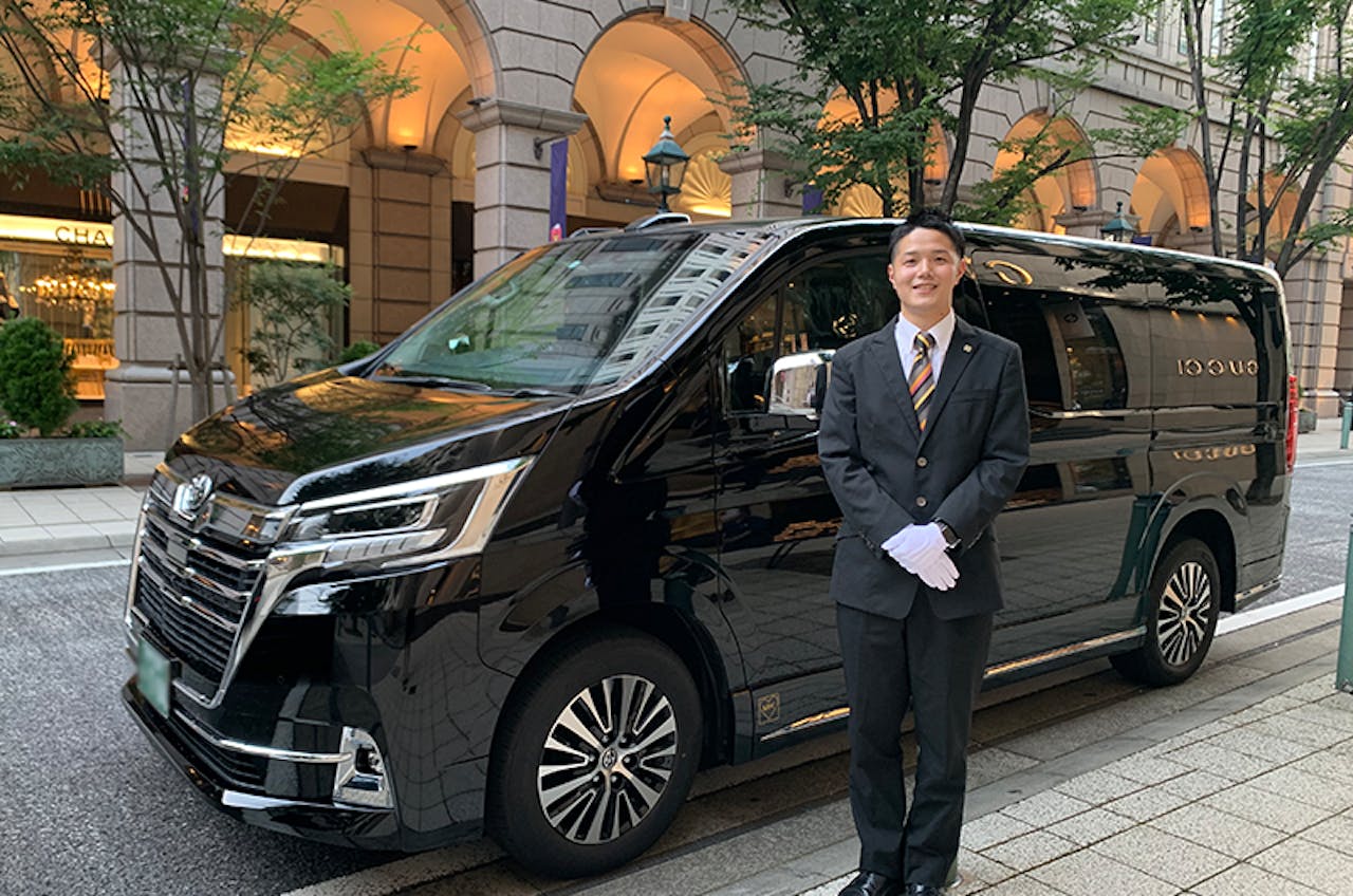 Private transfer from Haneda airport HND to Tokyo Musement