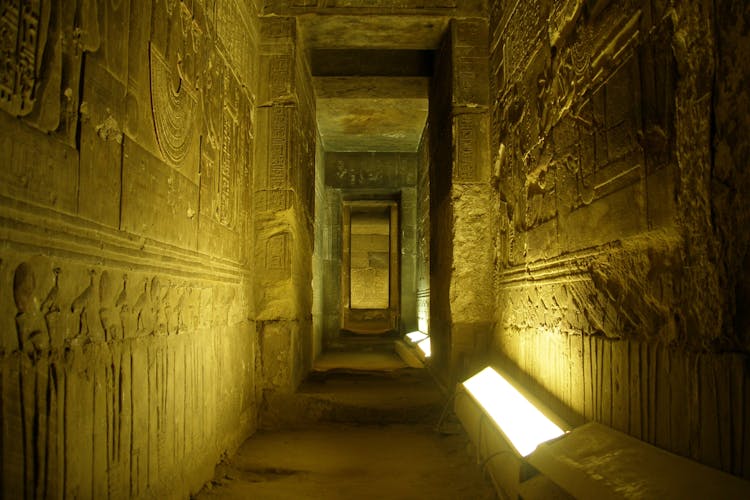 Nile cruise to Dendera from Luxor with guided tour and buffet