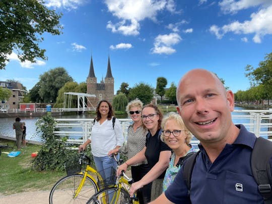Excursão de scooter para grupos pequenos em Delft e nos arredores