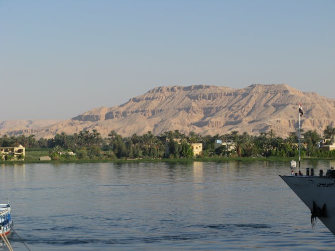 Luxor guided tour from Marsa Alam with Nile cruise and lunch