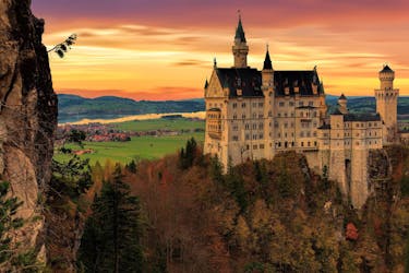 Tour audio autoguidato dei castelli bavaresi con Neuschwanstein e Alpi