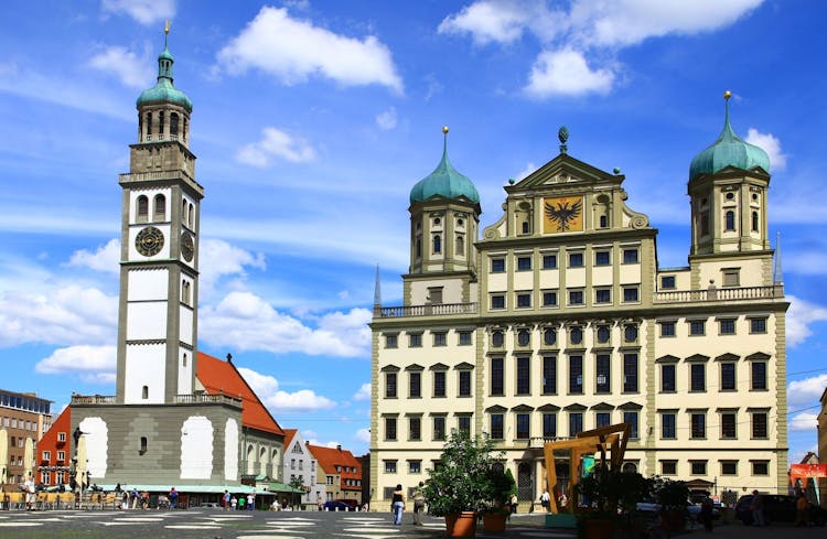 Historic and panoramic Augsburg self-guided walking tour