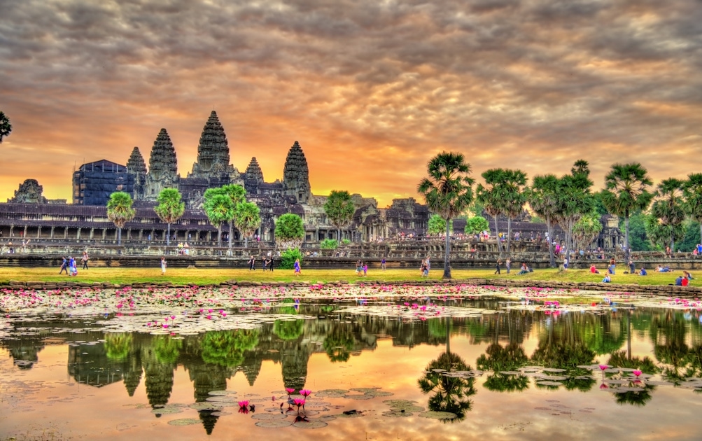 Hop-on hop-off in Siem Reap