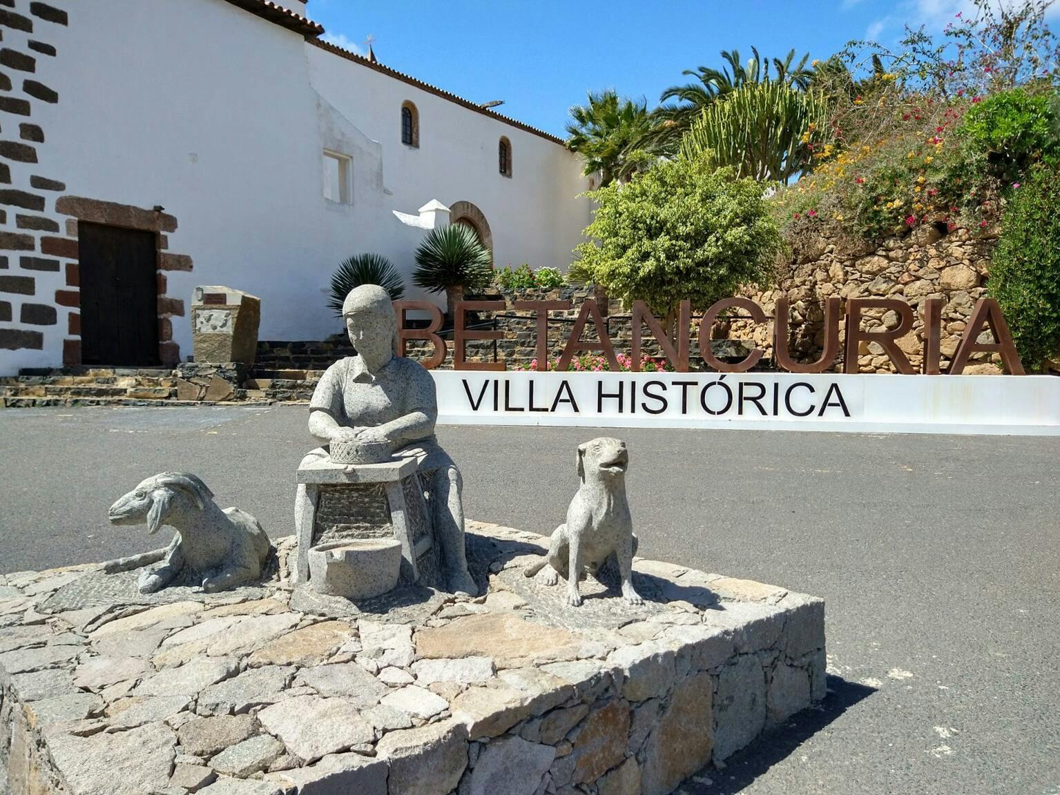 Betancuria private tour with transport and speciality tastings | TUI  Musement, image size:1535x1152