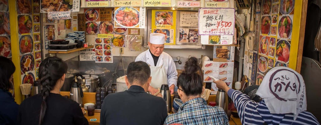 Ochtendrondleiding door de vismarkt van Tsukiji met ontbijt