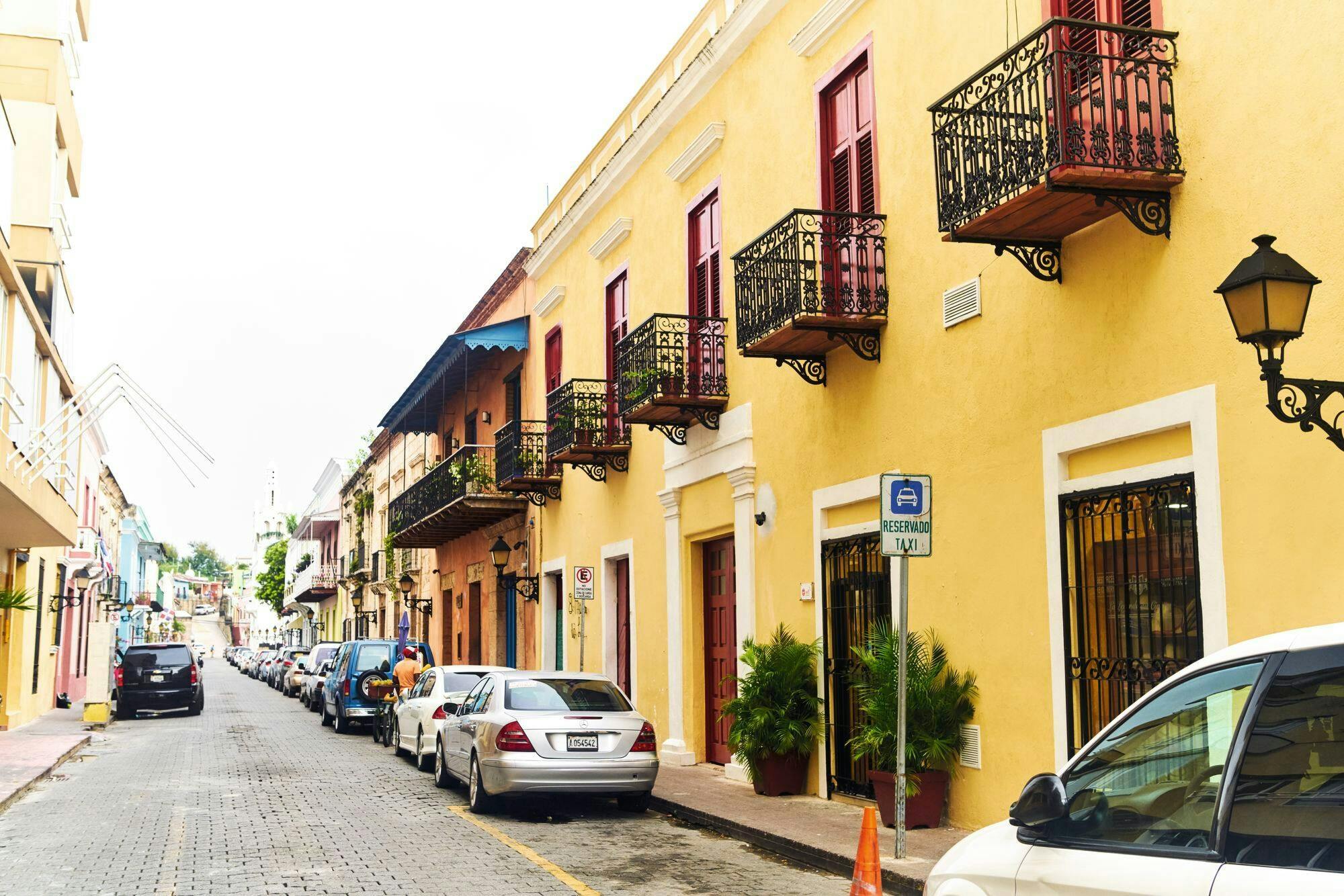 Santo Domingo Tour with 4D Cinema Experience & Alcazar de Colon