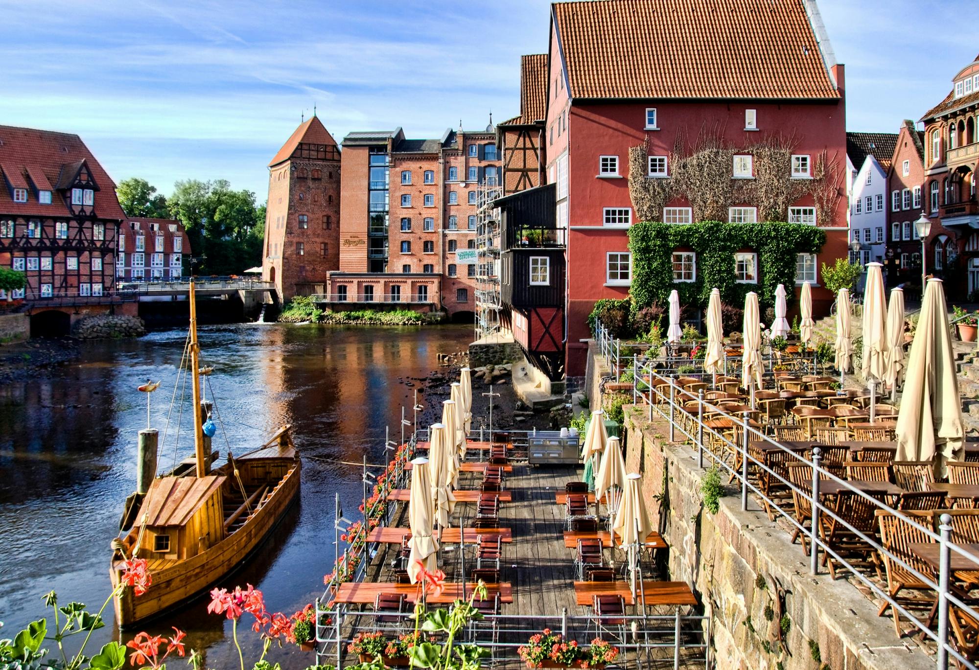 Tour privado a pie por lo más destacado del casco antiguo de Hamburgo