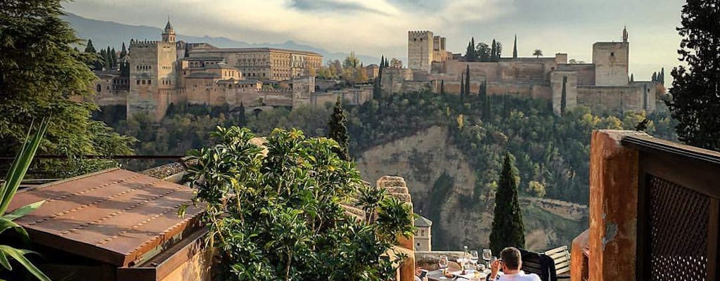 Alhambra und die maurischen Häuser von Albaicín Private Tour in englischer Sprache