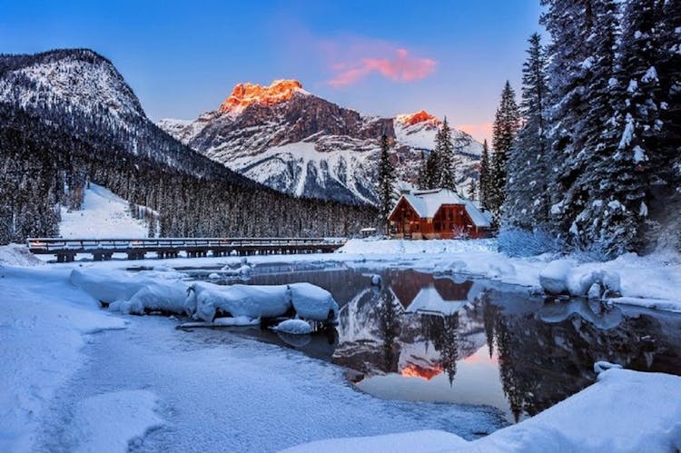 Lake Louise, Yoho National Park and Moraine Lake tour from Banff