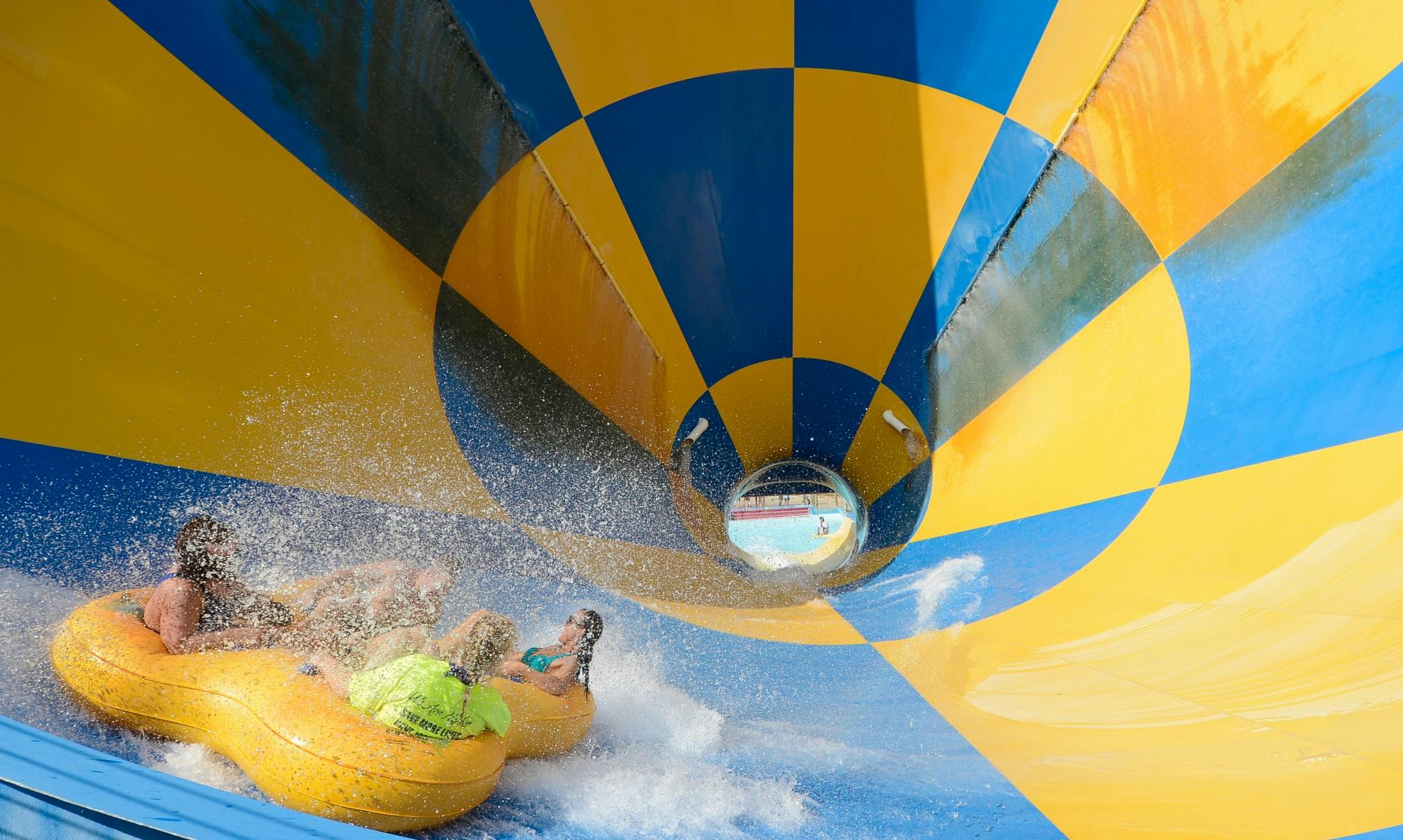 Houston Six Flags Hurricane Harbor Splashtown admission tickets