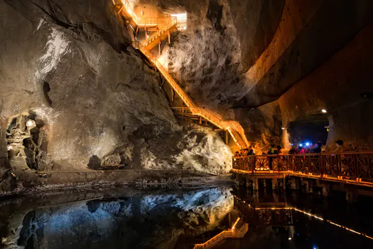 Visita guiada à mina de sal de Wieliczka com partida de Cracóvia