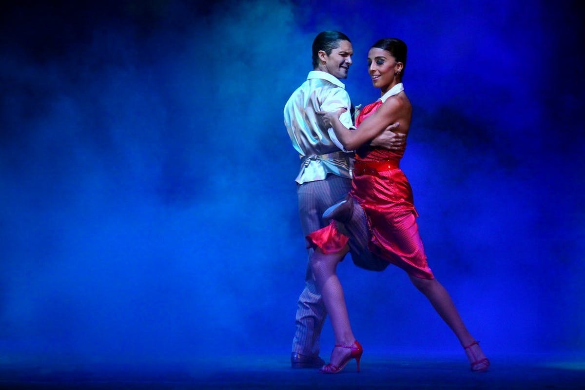 Madero Tango Show with private transfer and optional dinner