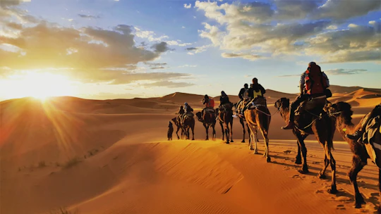 Excursion to the Agafay Desert with dinner in a tent at sunset