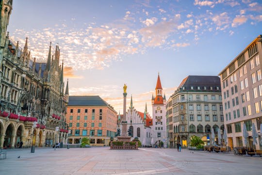 Marienplatz and Victuals market 3.5-hour guided tour