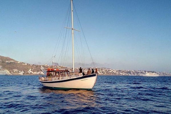 Crucero privado de Mykonos a Heraklia a través de Koufonisia y Schinousa