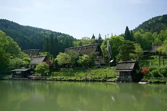 Tour guidato a piedi di Takayama con visita facoltativa al villaggio di Hida