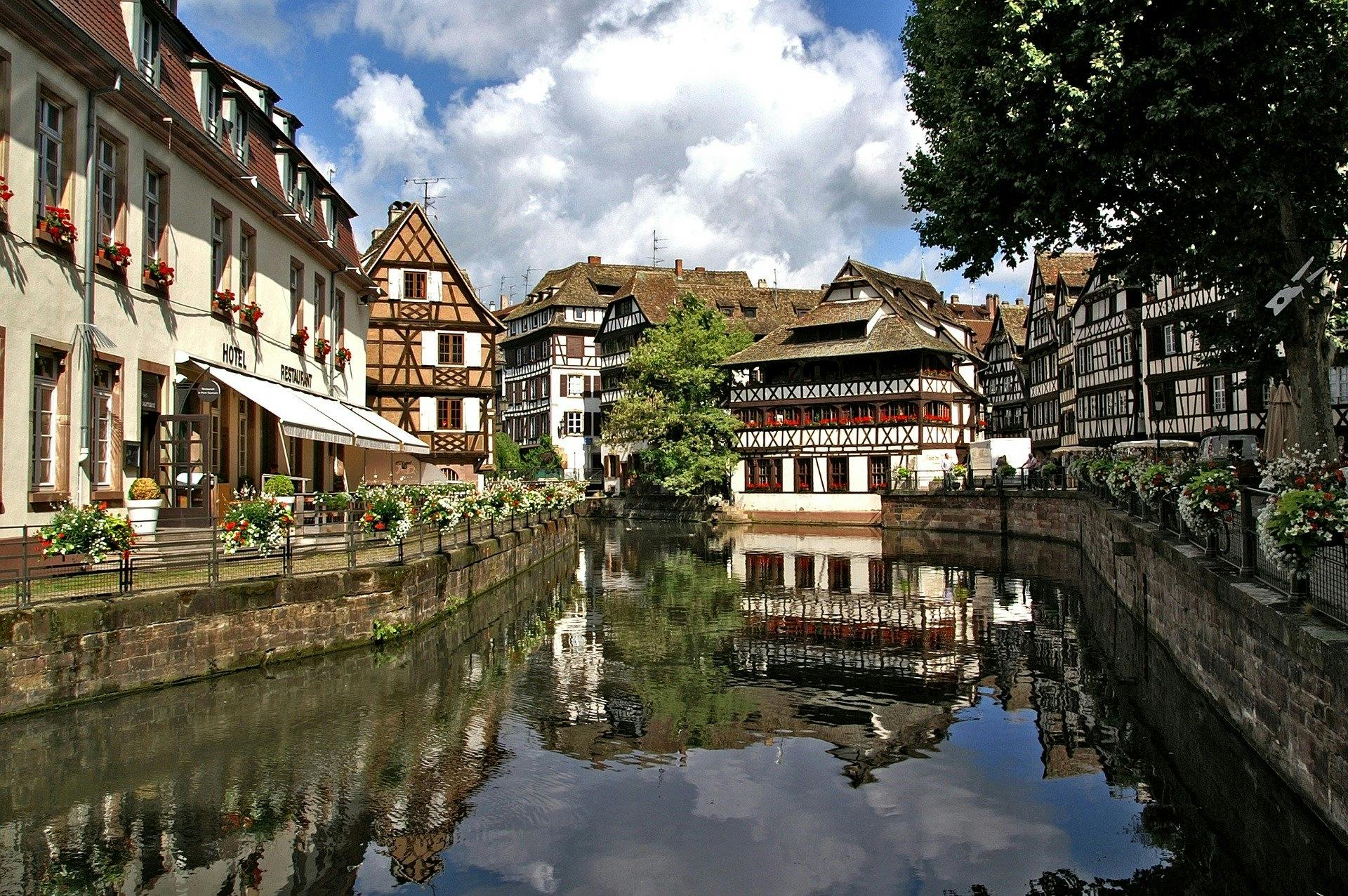 Découvrez les endroits les plus photogéniques de Strasbourg avec un local