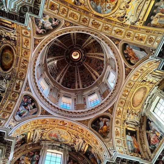 Segredos sob a excursão da Basílica de Santa Maria Maggiore