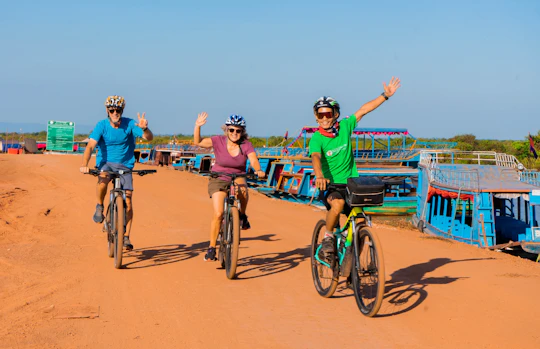 Tonle Sap floating village bike tour and sunset cruise