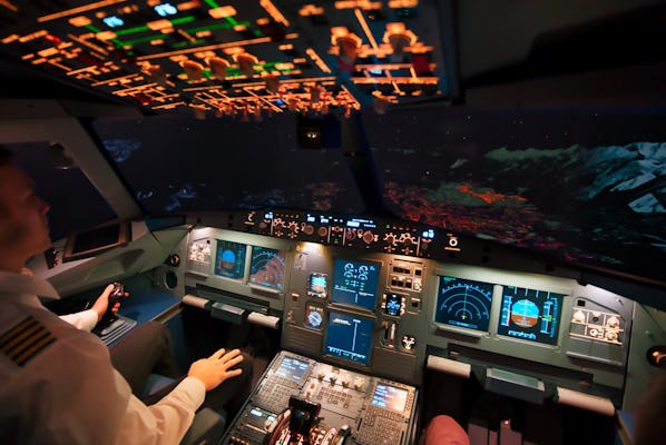30-minutowy lot w symulatorze lotu Airbus A320 w Hamburgu