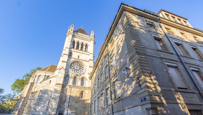 História e arquitetura do tour privado de Genebra com um local
