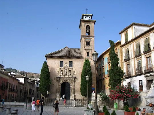 Private guided tour of Albaicín and Sacromonte