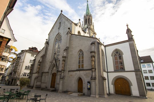 Visita guiada privada exclusiva de la arquitectura de St. Gallen con un local