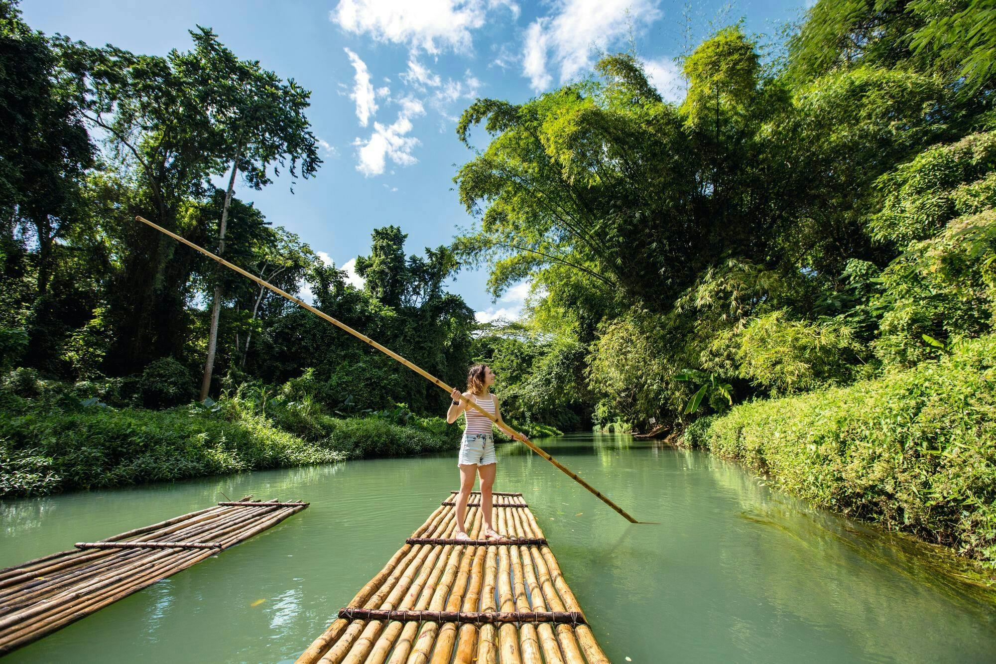 Martha Brae Rafting & Luminous Lagoon Tour with Dinner