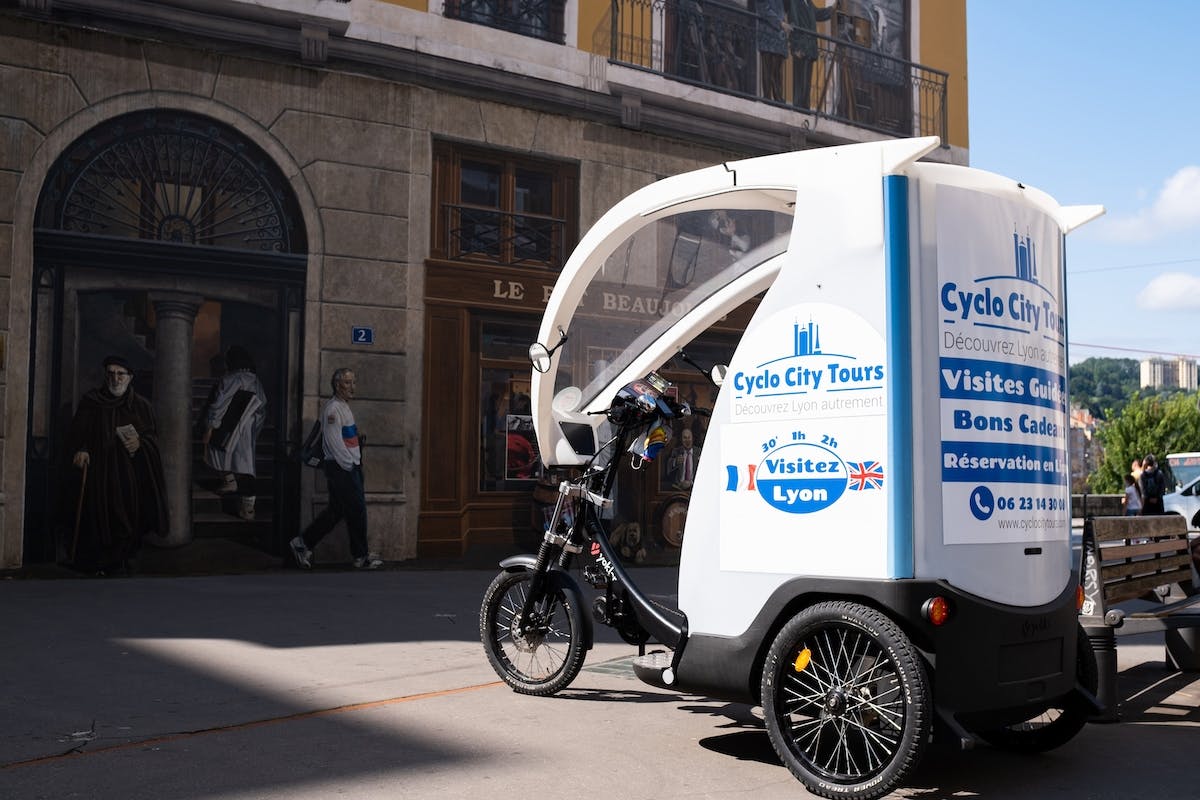 Gourmet treasure hunt around Lyon pedicab tour Musement