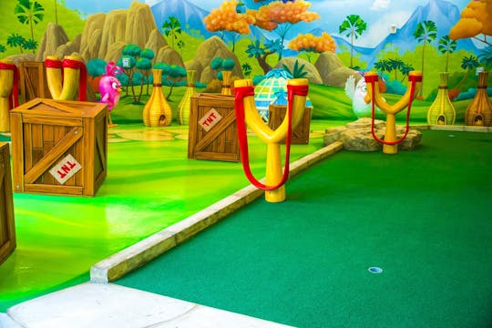 Bilet na minigolfa American Dream Angry Birds