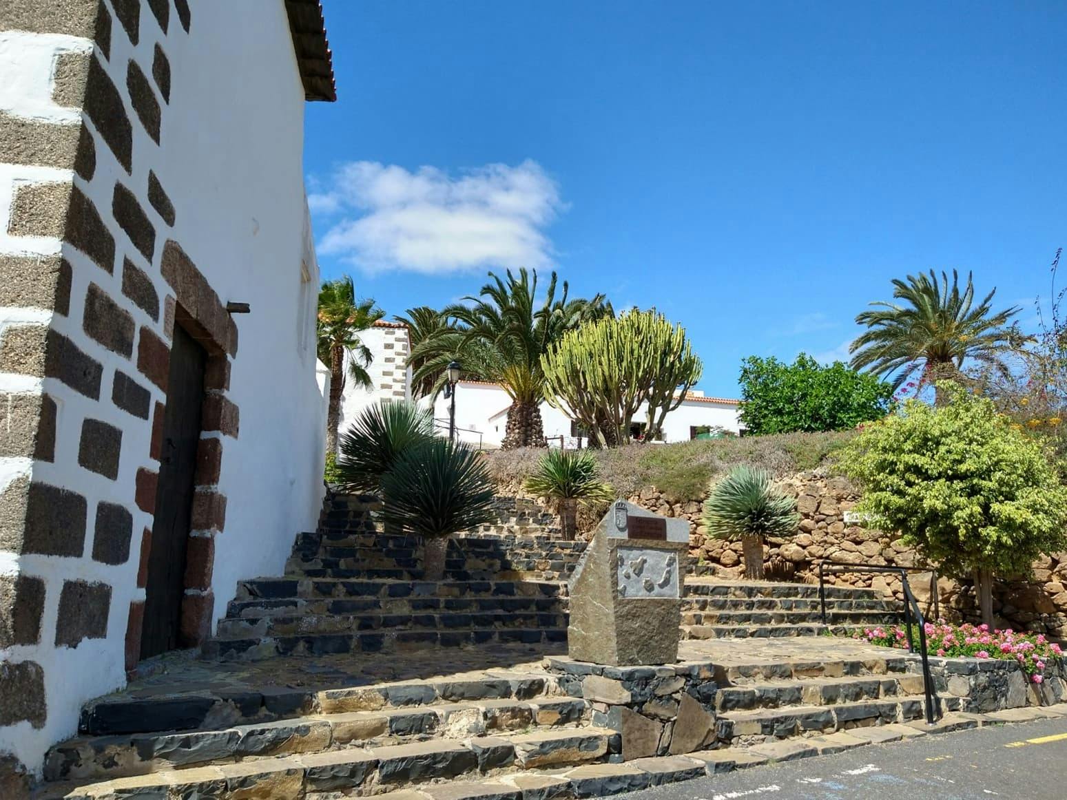 Private Guided Tour of Betancuria and Local Speciality Tastings