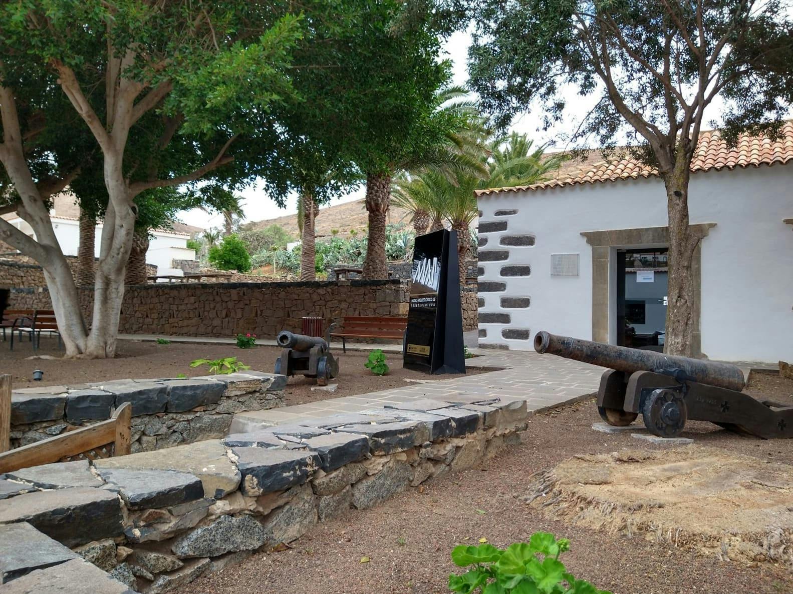 Private Guided Tour of Betancuria and Local Speciality Tastings