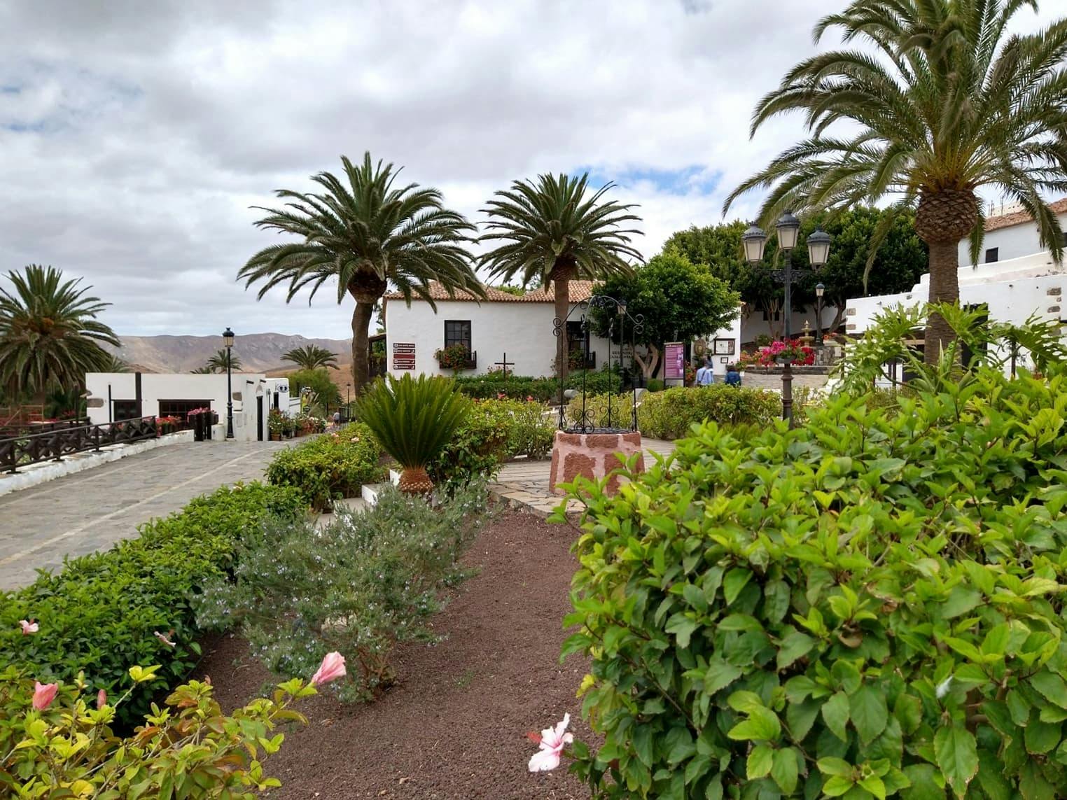 Private Guided Tour of Betancuria and Local Speciality Tastings