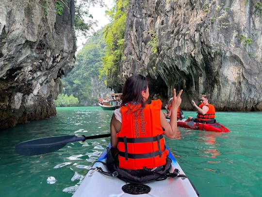 Kayak paddling tour of the Hong Islands from Krabi