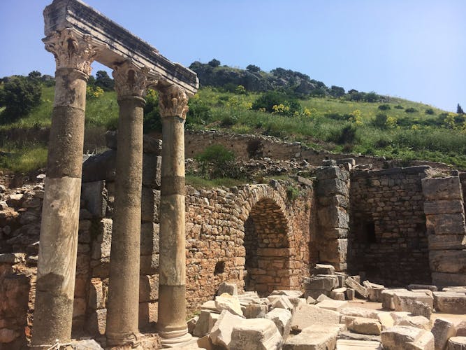Ephesus and House of Virgin Mary Tour with Lunch in Sirince