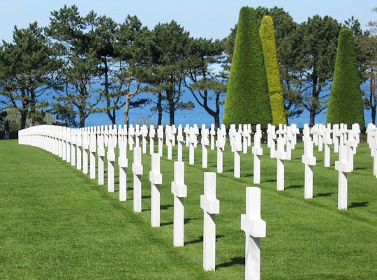 Private guided tour of Normandy landing beaches from Bayeux or Caen