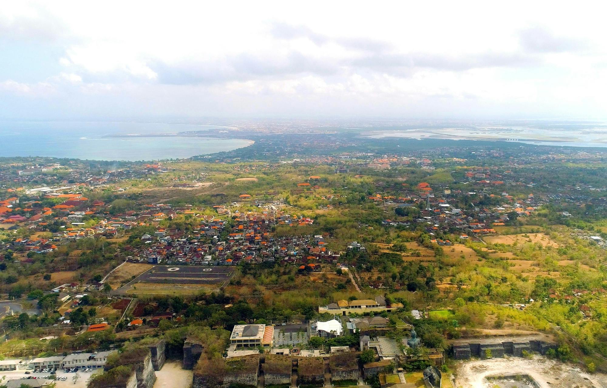 Private Denpasar City Guided Tour with Heritage Hotel Snack