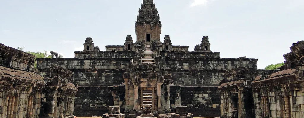 Roluos Group temples near Siem Reap (Cambodia)
