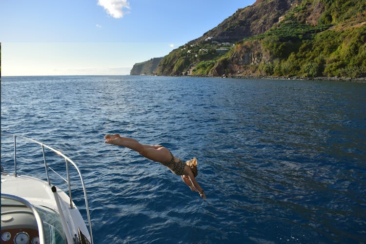 Private sunset cruise  and snorkeling from Madeira