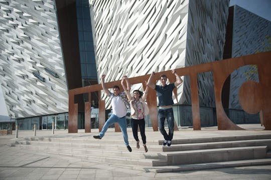 Muzeum Titanic Belfast i Grobla Olbrzyma z Belfastu