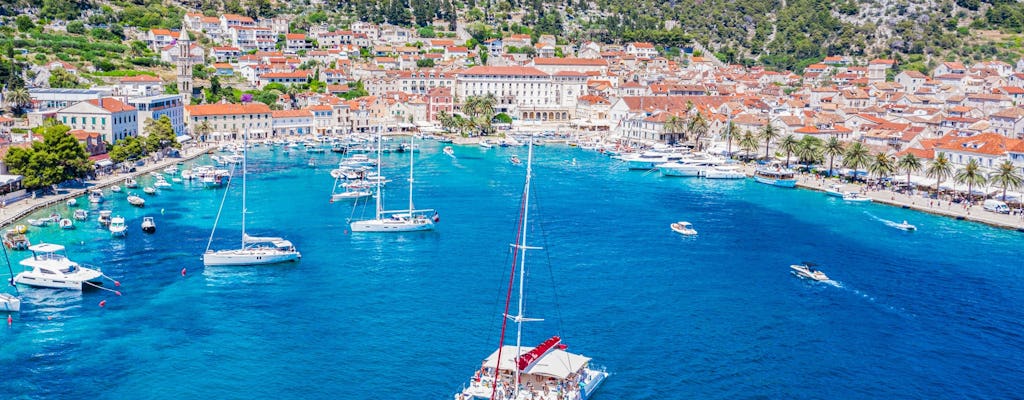 Private Bootstour zu den Inseln Bol, Hvar und Pakleni ab Split