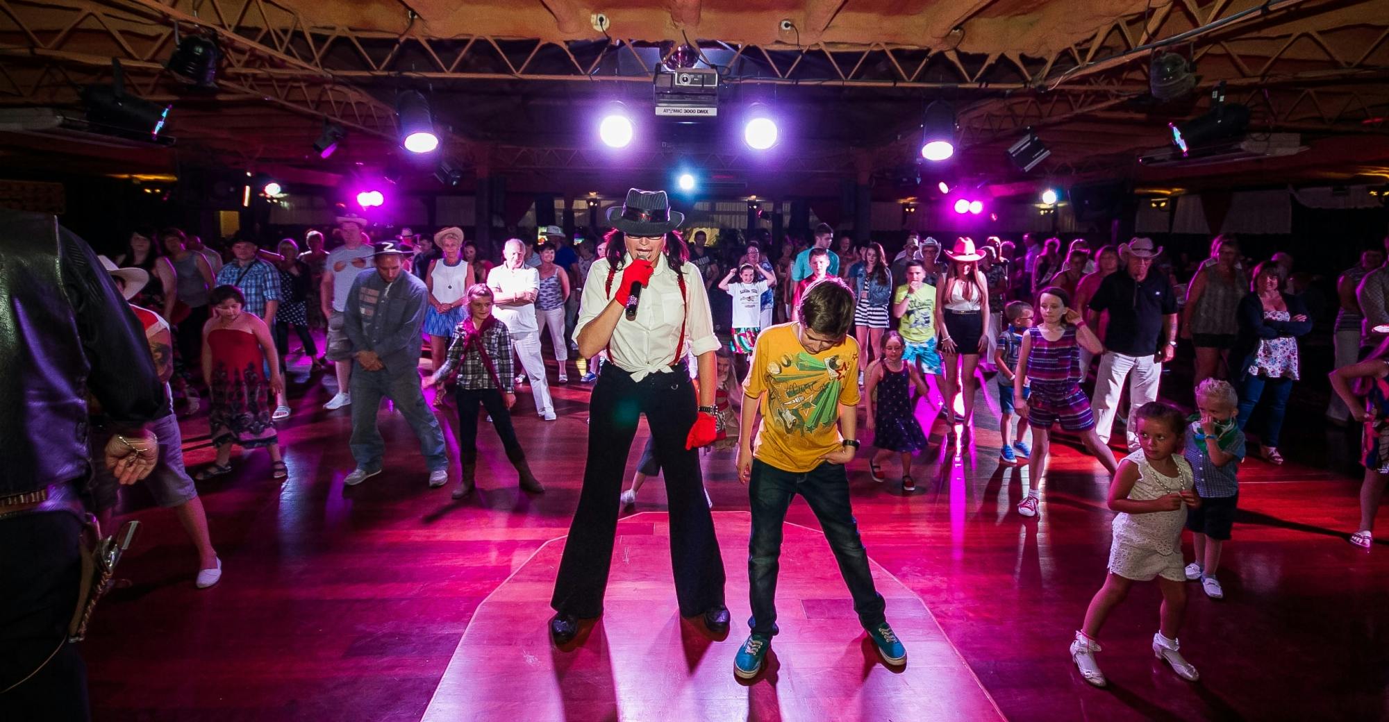 Noche de Navidad Country & Western en el Rancho Texas con traslado