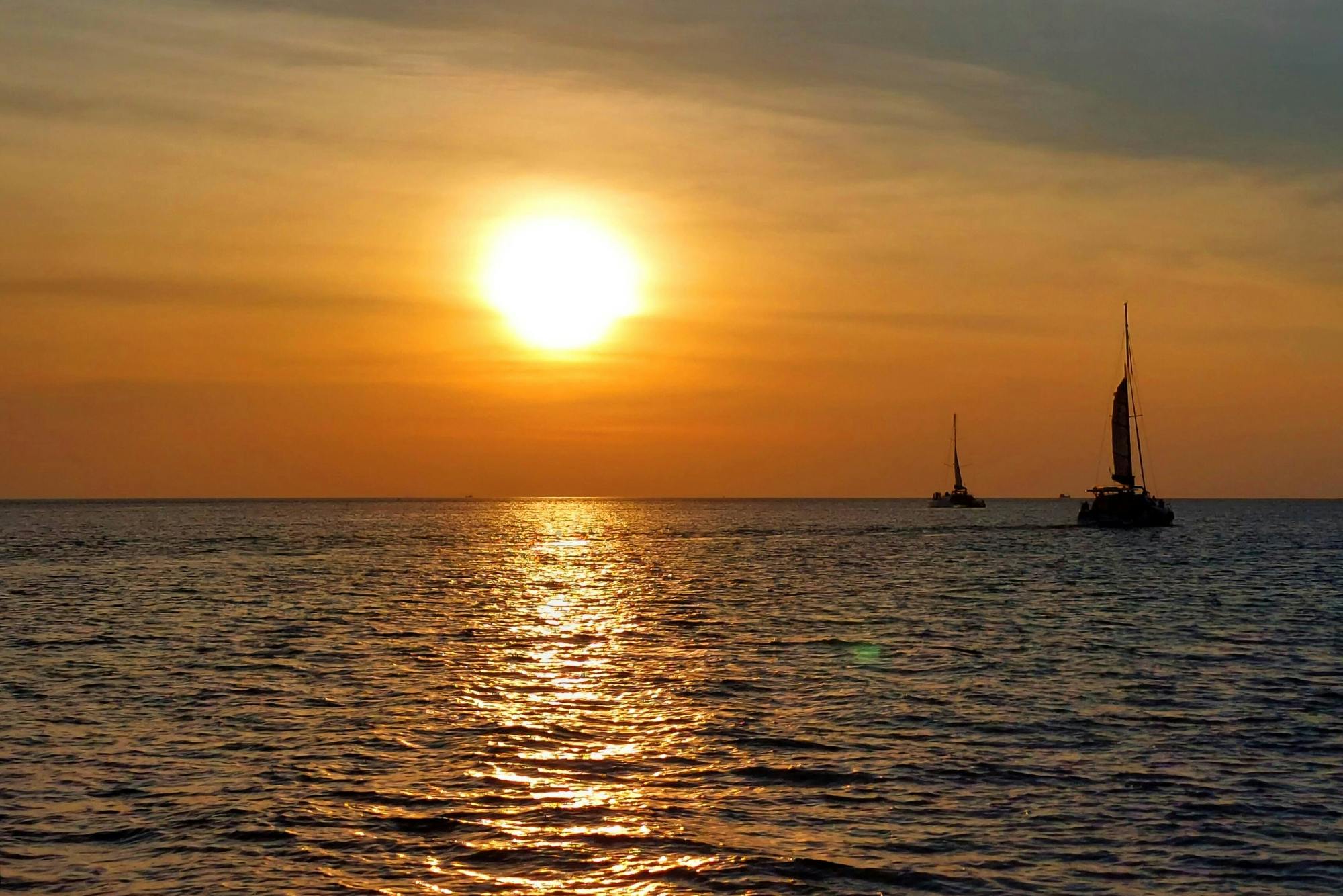 Phuket Sun and Sunset Cruise